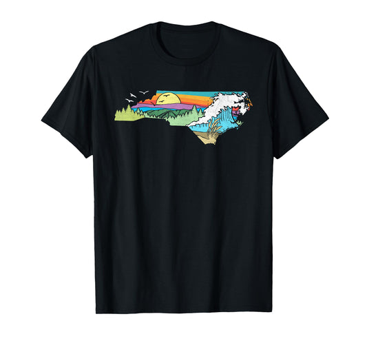North Carolina Outdoors Retro Nature Lover Graphic T-Shirt Small